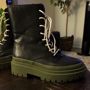 Steve Madden Black Lace-Up Boots with Green Sole